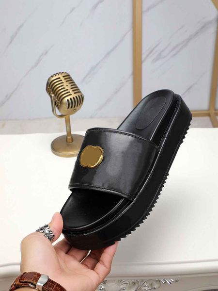 fashion designer slippers ggity summer flop classic slippers fashion women's outdoor casual sandals k612, Black
fashion designer slippers ggity summer flop classic slippers fashion women's outdoor casual sandals k612, Black