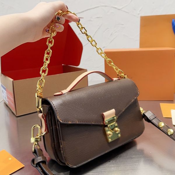 VL Reverse wers Pattern Metis Pochette Shoulder Bag Brand L Coated Canvas Designer Women Mini Crossbody Pouch Lady Adjustable Strap Messenger Bags, Light brown
VL Reverse wers Pattern Metis Pochette Shoulder Bag Brand L Coated Canvas Designer Women Mini Crossbody Pouch Lady Adjustable Strap Messenger Bags, Light brown