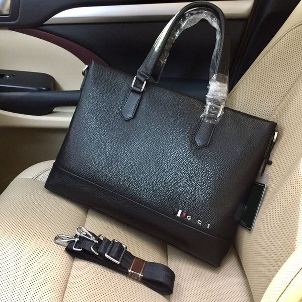 luxurys porte-documents voyage briefcases leather briefcase men business shoulder handbag lapcomputer totes cross body bags
luxurys porte-documents voyage briefcases leather briefcase men business shoulder handbag lapcomputer totes cross body bags