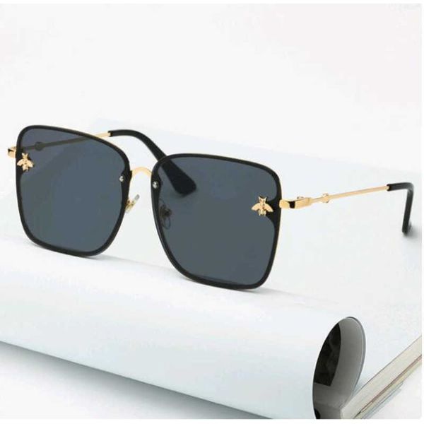 vintage fashion oversized rimless sunglasses woman famous luxury brand design retro gradient bee square sun glasses for female, Silver
vintage fashion oversized rimless sunglasses woman famous luxury brand design retro gradient bee square sun glasses for female, Silver