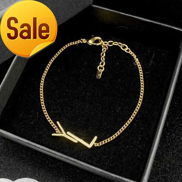 luxury designer jewelry pendant necklaces wedding party bracelets jewellery chain brand simple letter women ornaments gold necklace, Silver
luxury designer jewelry pendant necklaces wedding party bracelets jewellery chain brand simple letter women ornaments gold necklace, Silver
