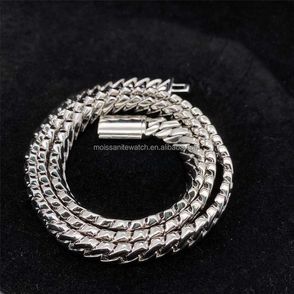 personal custom 10mm 925 sterling silver cuban link high polished plain miami cuban necklace hip hop jewelry for men and women
personal custom 10mm 925 sterling silver cuban link high polished plain miami cuban necklace hip hop jewelry for men and women