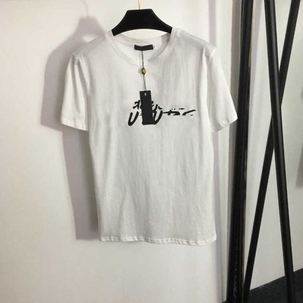 23ss womens designer clothing tee womens t-shirt round neck pure cotton monogram short sleeve t-shirt on chest women clothes a1, White
23ss womens designer clothing tee womens t-shirt round neck pure cotton monogram short sleeve t-shirt on chest women clothes a1, White