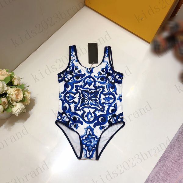 23ss summer girls suspenders one-pieces swimsuits black color swimsuit designer swimsuit brand children bikini girls swimming suits cotton l
23ss summer girls suspenders one-pieces swimsuits black color swimsuit designer swimsuit brand children bikini girls swimming suits cotton l