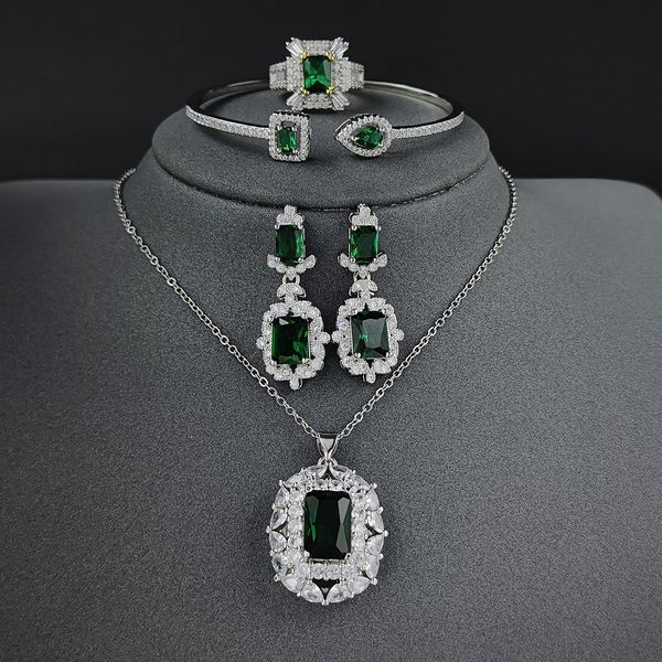 wedding jewelry sets 4 buah pak warna perak set perhiasan pengantin halo cincin pertunangan bulat anting stud untuk hadiah pernikahan j6943, Slivery;golden
wedding jewelry sets 4 buah pak warna perak set perhiasan pengantin halo cincin pertunangan bulat anting stud untuk hadiah pernikahan j6943, Slivery;golden