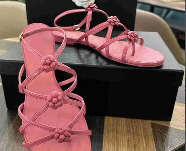 summer sandals designer women's designer slippers flower classic brand beach flat sandals summer hollowed out roman shoes 35-40, Black
summer sandals designer women's designer slippers flower classic brand beach flat sandals summer hollowed out roman shoes 35-40, Black