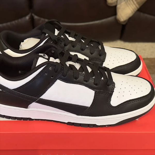 New Without Box Fashion Home Shoes For Men Women Luxury Classic SB Low Black And White Panda Designer Footwear Eur 36-46 High Quality Copys
New Without Box Fashion Home Shoes For Men Women Luxury Classic SB Low Black And White Panda Designer Footwear Eur 36-46 High Quality Copys