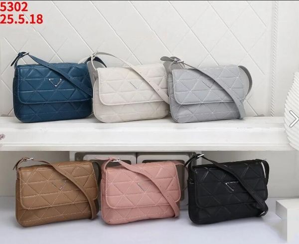 2023 fashion designer woman bag women shoulder bag handbag purse original box genuine leather cross body chain high grade quality
2023 fashion designer woman bag women shoulder bag handbag purse original box genuine leather cross body chain high grade quality