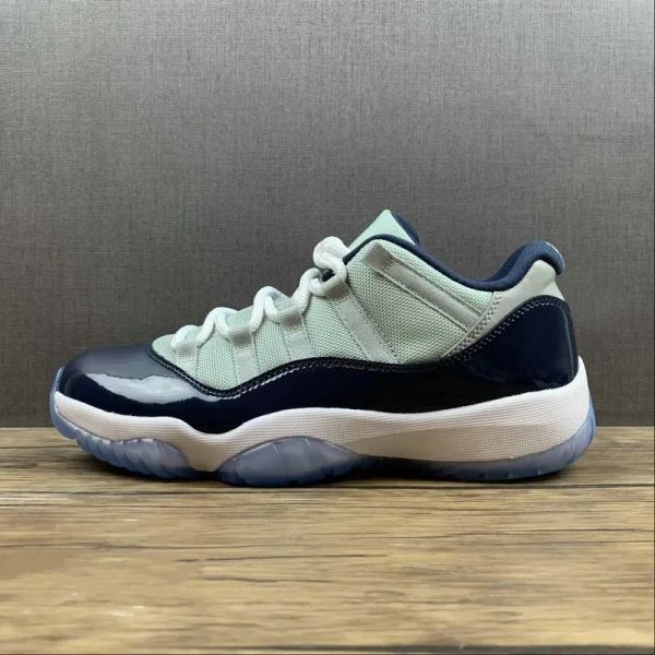 2023 basketball shoes special edition jumpman 11 low georgetown grey mist white midnight navy fashion sport sneakers come with box
2023 basketball shoes special edition jumpman 11 low georgetown grey mist white midnight navy fashion sport sneakers come with box