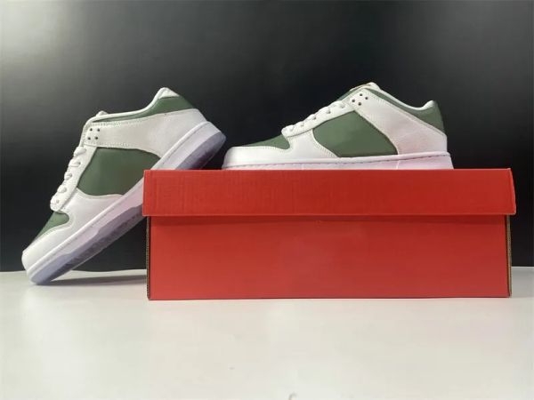 2023 basketball shoes special edition dk low ny man white green orange fashion sport zapatos sneakers good quality ship with box
2023 basketball shoes special edition dk low ny man white green orange fashion sport zapatos sneakers good quality ship with box