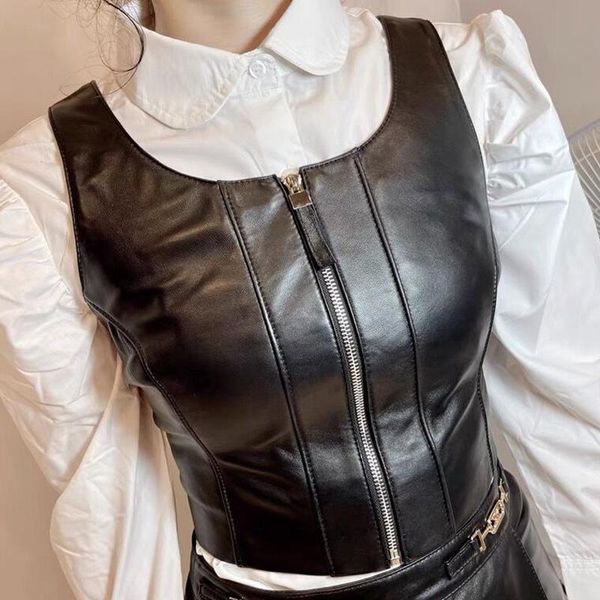 fur women's vest winter genuine leather waistcoat with belt female korean fashion simple big pocket round neck beige/black gilet
fur women's vest winter genuine leather waistcoat with belt female korean fashion simple big pocket round neck beige/black gilet