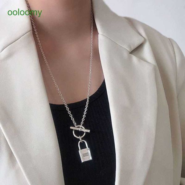 hemres designer necklace s925 sterling silver south korean small lock long ot button pull adjustable couple ins cool wind necklace sweater c, Black
hemres designer necklace s925 sterling silver south korean small lock long ot button pull adjustable couple ins cool wind necklace sweater c, Black