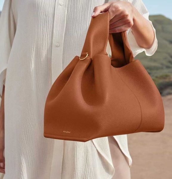 new 5a french minority polene yunduo dumpling bag layer cowhide hand-held single shoulder messenger women's
new 5a french minority polene yunduo dumpling bag layer cowhide hand-held single shoulder messenger women's