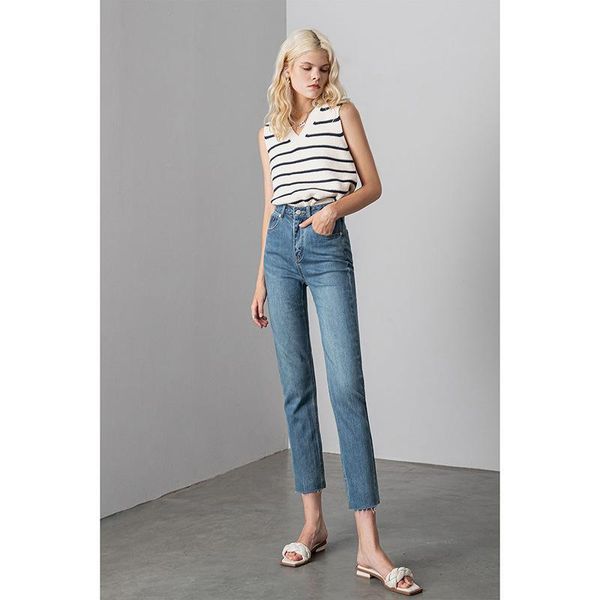 jeans 2021 summer new ninepoint straight jeans allmatch casual highwaist jeans, Blue
jeans 2021 summer new ninepoint straight jeans allmatch casual highwaist jeans, Blue