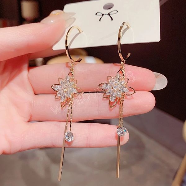 flower dangle earrings for women rhinestone long tassel zircon earring girls wedding party temperament jewelry, Silver
flower dangle earrings for women rhinestone long tassel zircon earring girls wedding party temperament jewelry, Silver