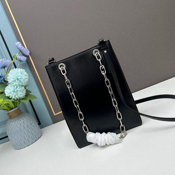 10a fashion tote pack bag classic handbag women's large capacity crossbody bag large capacity metal chain designer id michafl_kops
10a fashion tote pack bag classic handbag women's large capacity crossbody bag large capacity metal chain designer id michafl_kops