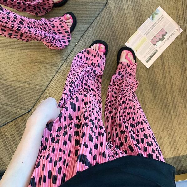 women's pants s celana kaki lebar gambar cetak macan tutul berlipat wanita kasual serbaguna fashion seksi pel pinggang tinggi 230426, Black;white
women's pants s celana kaki lebar gambar cetak macan tutul berlipat wanita kasual serbaguna fashion seksi pel pinggang tinggi 230426, Black;white