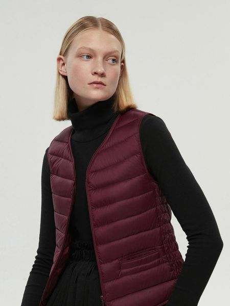 parkas bosideng new wiinter down vest slim warm elastic waist short mom light warm waistcoat sleeveless jacket b00130004, Black
parkas bosideng new wiinter down vest slim warm elastic waist short mom light warm waistcoat sleeveless jacket b00130004, Black