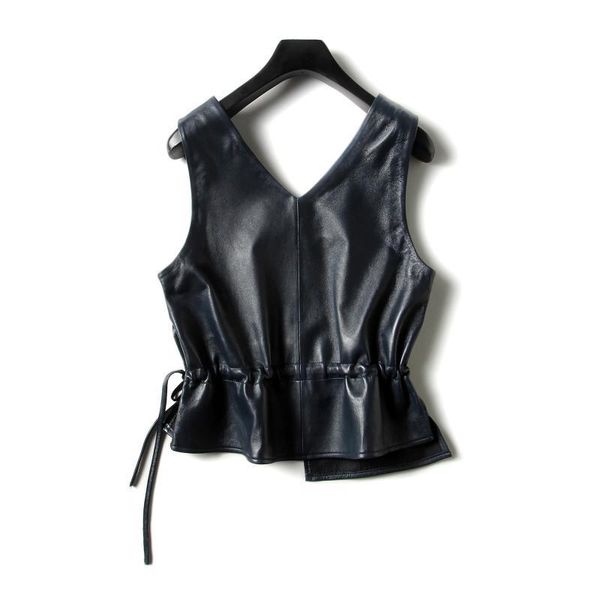 vests 2021 new leather vest women coat v neck a line slim party club elegant jacket sleeveless feminino, Black;white
vests 2021 new leather vest women coat v neck a line slim party club elegant jacket sleeveless feminino, Black;white