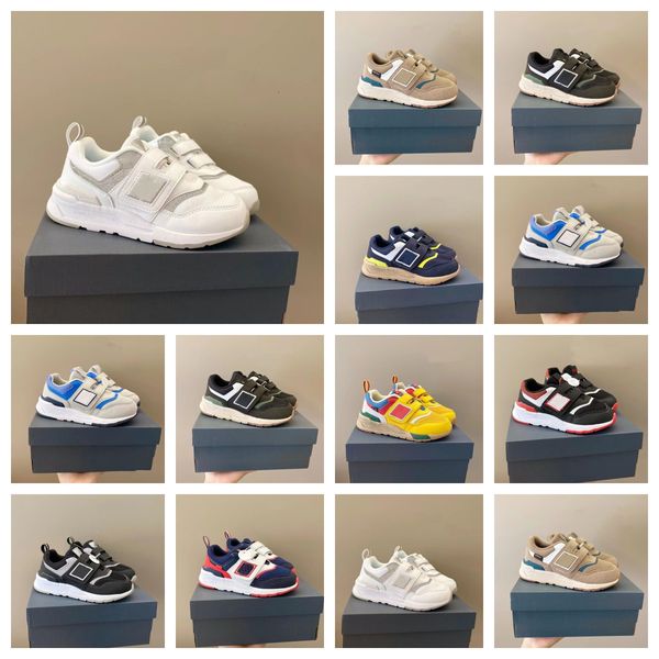 2023 designer kids shoes casual classic brand sneakers core outdoor running boys girls breathable shoes grey blue sports trainers baby kid t, Black
2023 designer kids shoes casual classic brand sneakers core outdoor running boys girls breathable shoes grey blue sports trainers baby kid t, Black