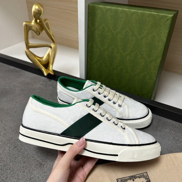 tennis ggity 1977 sneaker designers canvas luxurys shoe beige blue washed fashion jacquard popular women shoes ace rubber sole embroidered v
tennis ggity 1977 sneaker designers canvas luxurys shoe beige blue washed fashion jacquard popular women shoes ace rubber sole embroidered v