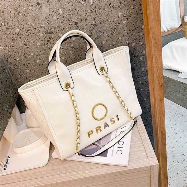classic luxury handbags beach bags brand metal badge tote bag small evening handbag female capacity large leather one shoulder backpack whol
classic luxury handbags beach bags brand metal badge tote bag small evening handbag female capacity large leather one shoulder backpack whol