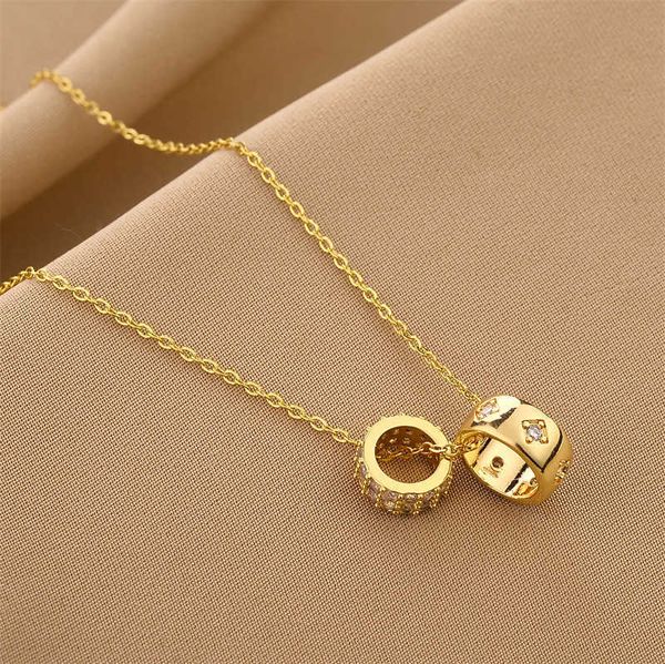 fashion designer new couple necklace women's fashion simple round zircon pendant jewelry gift, Black
fashion designer new couple necklace women's fashion simple round zircon pendant jewelry gift, Black