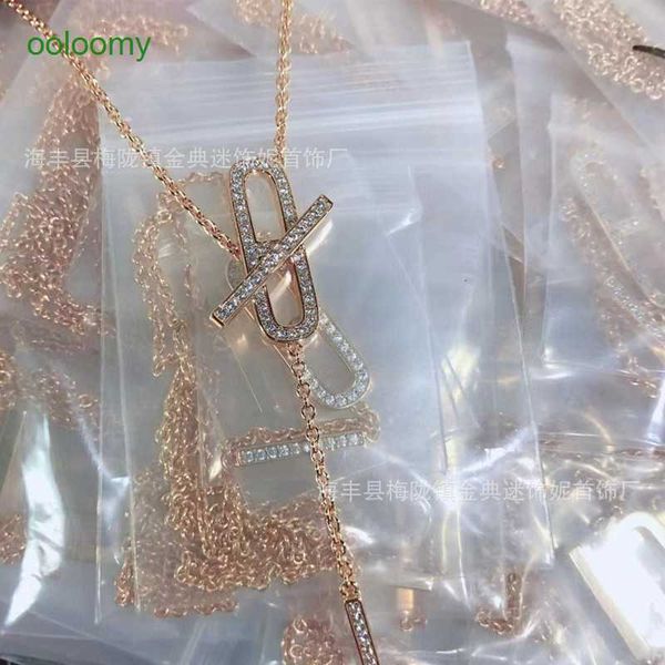 hemres designer necklace v gold plated mijin diamond necklace with mesh red same style collar pig nose couple, Black 
hemres designer necklace v gold plated mijin diamond necklace with mesh red same style collar pig nose couple, Black