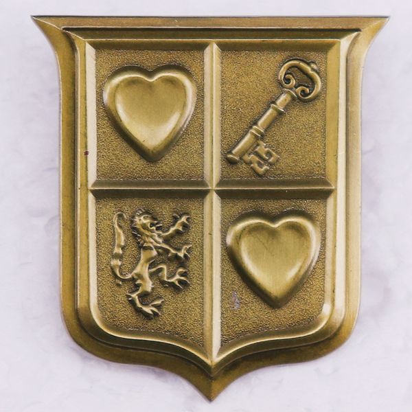legend of zelda game box vintage badge brooch player gift collection cute anime movies games hard enamel pins collect metal cartoon brooch, Blue
legend of zelda game box vintage badge brooch player gift collection cute anime movies games hard enamel pins collect metal cartoon brooch, Blue