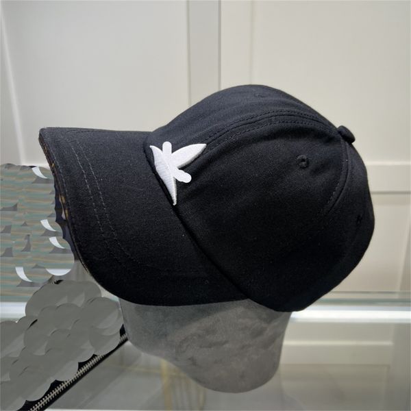 2023 new ball caps designers mens baseball caps brand tiger head hats bee snake embroidered bone men women casquette sun hat gorras sports, Blue;gray 
2023 new ball caps designers mens baseball caps brand tiger head hats bee snake embroidered bone men women casquette sun hat gorras sports, Blue;gray