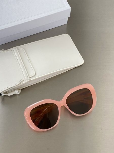 womens sunglasses designer vintage with box fashion l40226u korean sunglasses, White;black
womens sunglasses designer vintage with box fashion l40226u korean sunglasses, White;black