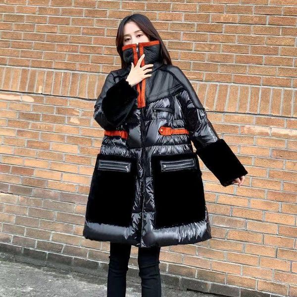 parkas 2022 new women's winter down jacket stitching contrast color black glossy white duck down coat thick parka snow outerwear female
parkas 2022 new women's winter down jacket stitching contrast color black glossy white duck down coat thick parka snow outerwear female