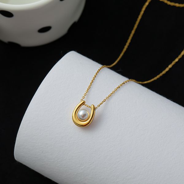 european and american personality pearl necklace female niche design gold u-shaped pendant fashion temperament cold wind clavicle thin chain, Silver
european and american personality pearl necklace female niche design gold u-shaped pendant fashion temperament cold wind clavicle thin chain, Silver