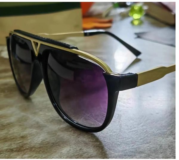 1pcs summer man fashion outdoor uv400 protection metal sunglasses women driving eyeglasses glasses cycling beach sunglasses goggle black, White;black
1pcs summer man fashion outdoor uv400 protection metal sunglasses women driving eyeglasses glasses cycling beach sunglasses goggle black, White;black