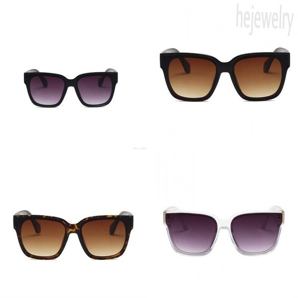 square fashion sunglasses for woman luxury glasses beach fashion accessories occhiali da sole classic vintage plaid designer shades glasses, White;black
square fashion sunglasses for woman luxury glasses beach fashion accessories occhiali da sole classic vintage plaid designer shades glasses, White;black