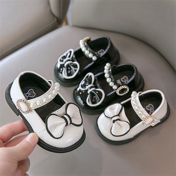 first walkers autumn spring baby girls soft leather shoes pearl bowknot girls mary jane shoes 1-3t toddler shoes black chaussures fille 2304
first walkers autumn spring baby girls soft leather shoes pearl bowknot girls mary jane shoes 1-3t toddler shoes black chaussures fille 2304