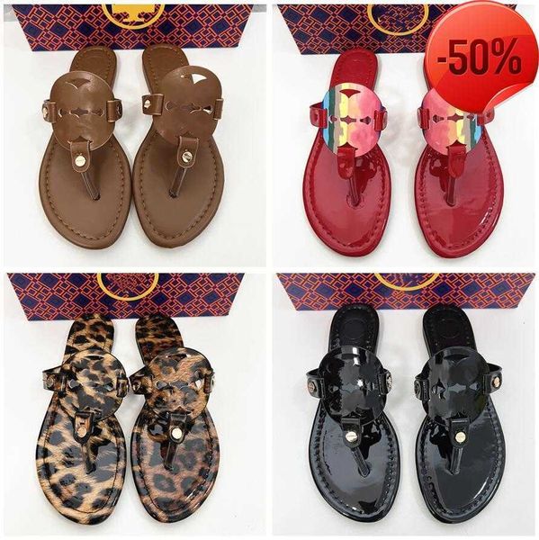 designer slippers flip flops women origin brand genuine leather flat beach shoes 2023 summer black matte real cowhide sandals with dust bag
designer slippers flip flops women origin brand genuine leather flat beach shoes 2023 summer black matte real cowhide sandals with dust bag
