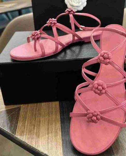 summer sandals designer women's designer slippers flower classic brand beach flat sandals summer hollowed out roman shoes 35-40, Black
summer sandals designer women's designer slippers flower classic brand beach flat sandals summer hollowed out roman shoes 35-40, Black