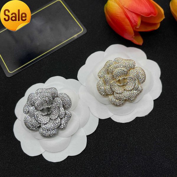 trendy design rhinestones brooches for women camellia pins party jewelry, Gray
trendy design rhinestones brooches for women camellia pins party jewelry, Gray