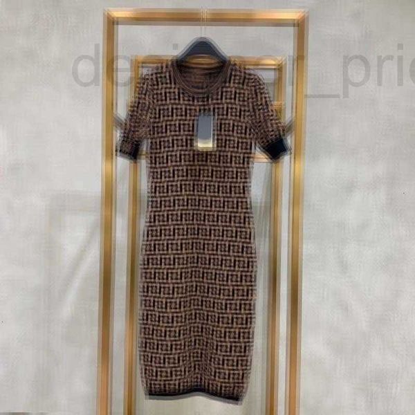 casual dresses designer simon early spring classic ff letter jacquard versatile slim round neck pullover knitted short sleeve dress a8j8, Black;gray
casual dresses designer simon early spring classic ff letter jacquard versatile slim round neck pullover knitted short sleeve dress a8j8, Black;gray