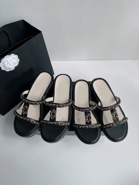 2023ss womens platform wedge slippers heels height 3cm/.5cm famous sandals designer mules plaid quilted texture slides flip flops slip-on c, Black
2023ss womens platform wedge slippers heels height 3cm/.5cm famous sandals designer mules plaid quilted texture slides flip flops slip-on c, Black