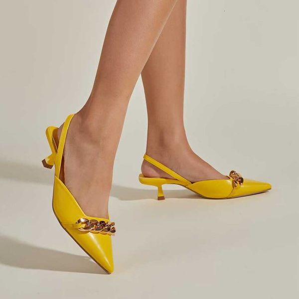 sandals fashion women sandals 3cm high heels chain slippers lady elegant slingback mules low heel luxury slides wedding shoes ladies 230426, Black
sandals fashion women sandals 3cm high heels chain slippers lady elegant slingback mules low heel luxury slides wedding shoes ladies 230426, Black