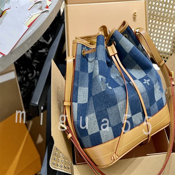 premium designer shoulder bag genuine leather medieval cowboy bucket bag crossbody bags
premium designer shoulder bag genuine leather medieval cowboy bucket bag crossbody bags