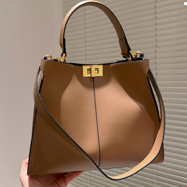 women handbag zipper purse genuine leather shoulder bag lady shop tote bag classic spin lock removable wide shoulder strap
women handbag zipper purse genuine leather shoulder bag lady shop tote bag classic spin lock removable wide shoulder strap