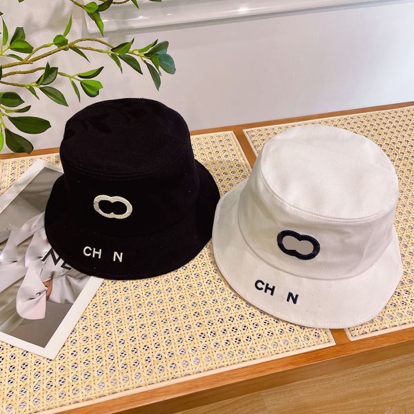 summer couple designer bucket hat women's vacation travel sun protection letter embroidery black and white 2 colors wide brim hats, Blue;gray
summer couple designer bucket hat women's vacation travel sun protection letter embroidery black and white 2 colors wide brim hats, Blue;gray