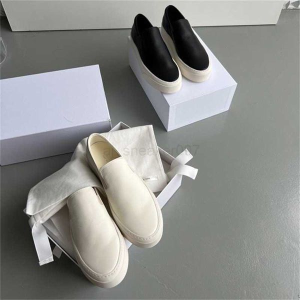 high the row quality the * row new leather classic loafer shoes round toe thick soled flat sole single shoes for women 1p0e, Black
high the row quality the * row new leather classic loafer shoes round toe thick soled flat sole single shoes for women 1p0e, Black