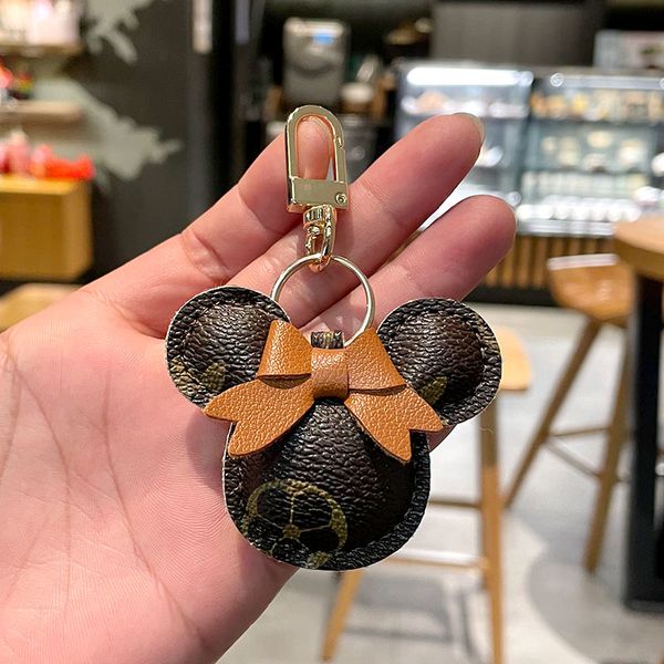 designer keychain mouse luxury vintage fake fur fluffy pompom keychain leather purse pendant handmade key chain accessories gift for women k, Silver
designer keychain mouse luxury vintage fake fur fluffy pompom keychain leather purse pendant handmade key chain accessories gift for women k, Silver