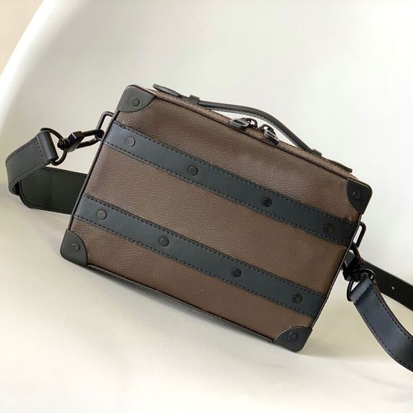 7a designer bags handbag handle soft trunk 2023 new one shoulder messenger bag fashion classic women's genuine leather bag luxury custo
7a designer bags handbag handle soft trunk 2023 new one shoulder messenger bag fashion classic women's genuine leather bag luxury custo