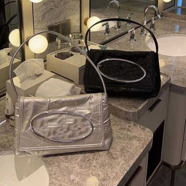 silver pleated underarm bag seasonal popular bag metal dingdang bag spicy girl trendy women's bag
silver pleated underarm bag seasonal popular bag metal dingdang bag spicy girl trendy women's bag