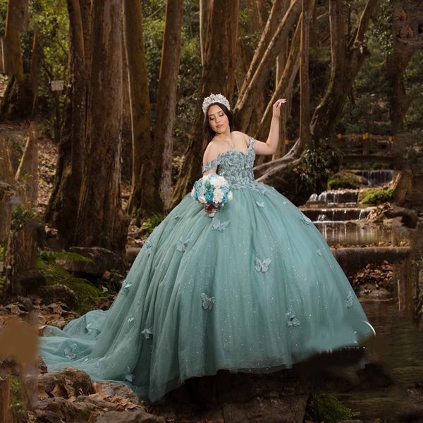 mint green quinceanera dresses ball gown beaded off shoulder sweet 16 dress applique lace bow birthday party dress vestidos de 15 anos, Blue;red
mint green quinceanera dresses ball gown beaded off shoulder sweet 16 dress applique lace bow birthday party dress vestidos de 15 anos, Blue;red